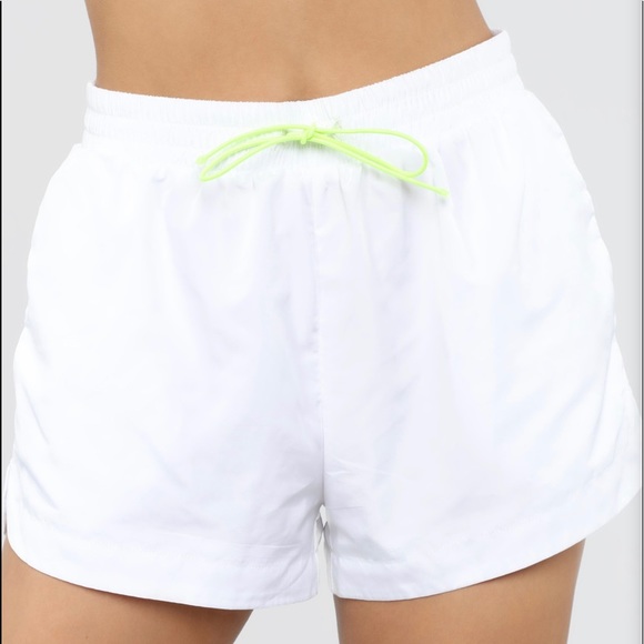 [SALE] Love These Vibes Short Set White/Lime SZMed - Picture 5 of 8